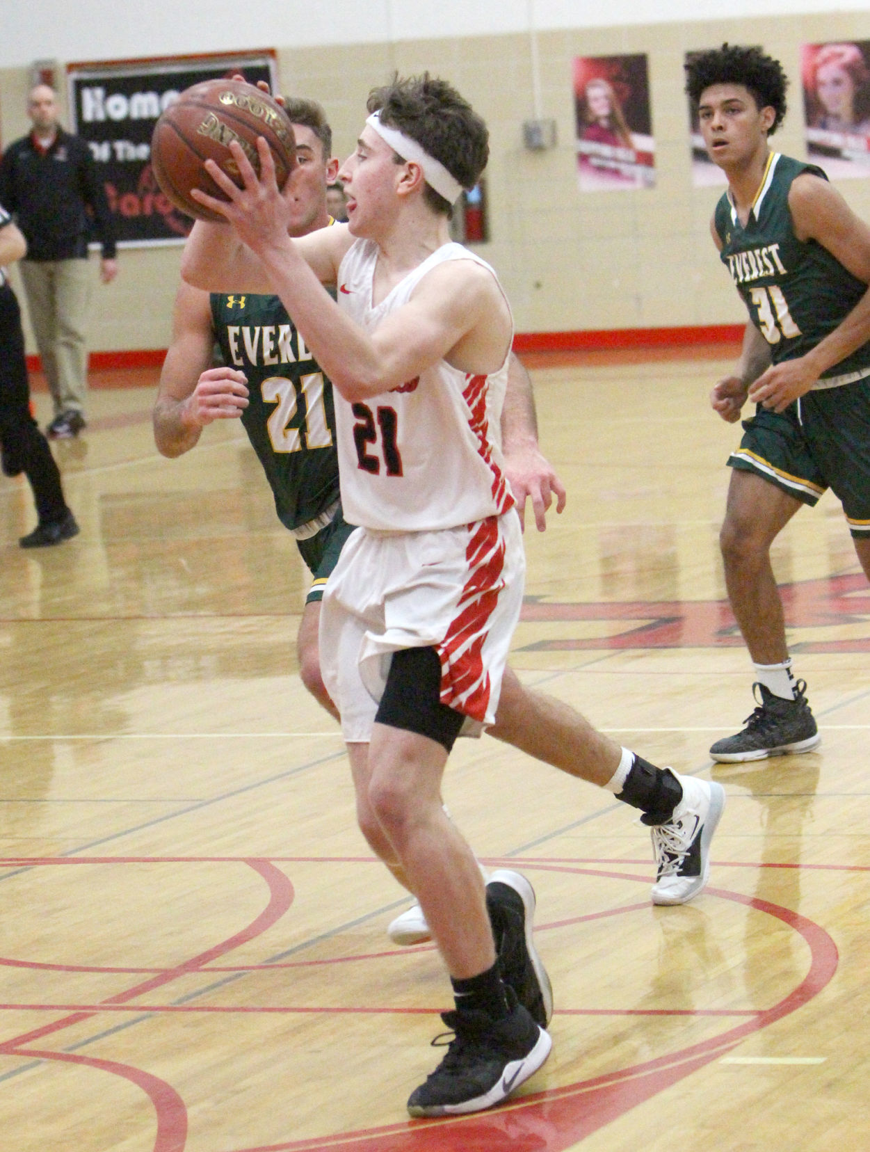D.C. Everest at Chi-Hi boys basketball 2-11-20